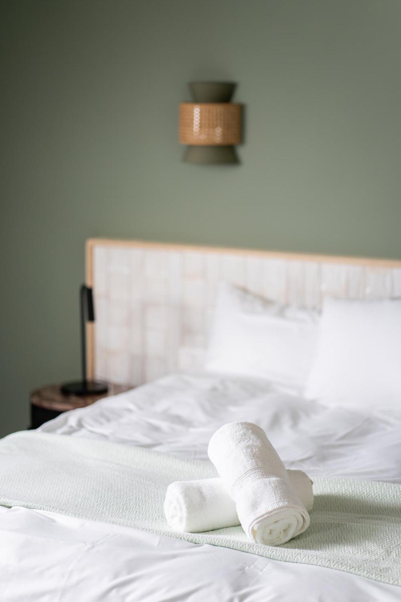 L'Olivier Hotel Mons Luaran gambar