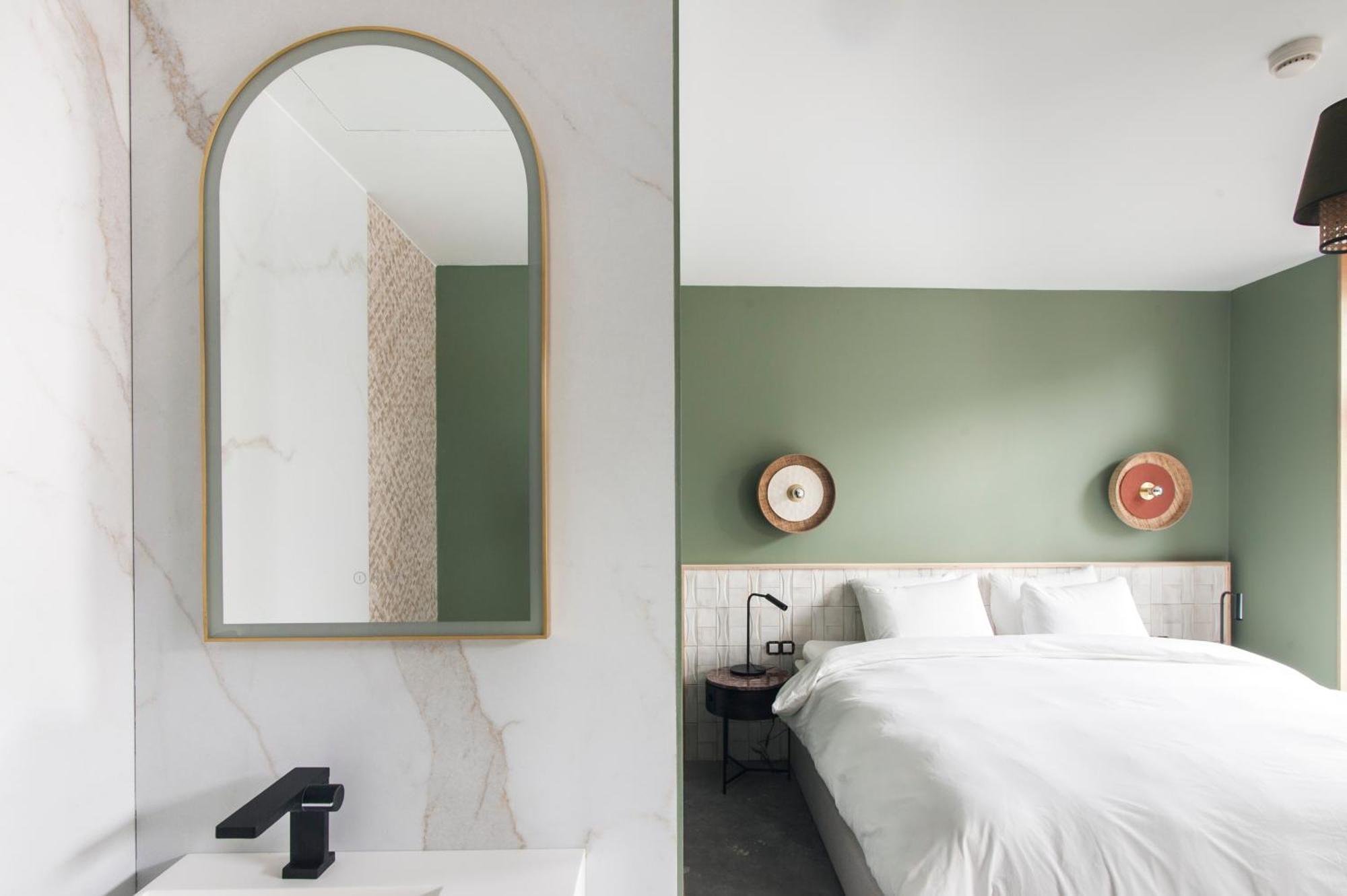 L'Olivier Hotel Mons Luaran gambar